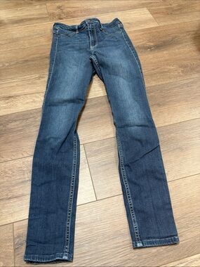 Hollister Women's Ultra High-Rise Skinny Jeans Leggings in Dark Blue